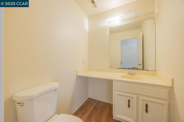 157 Eagle Ct, Hercules, CA 94547