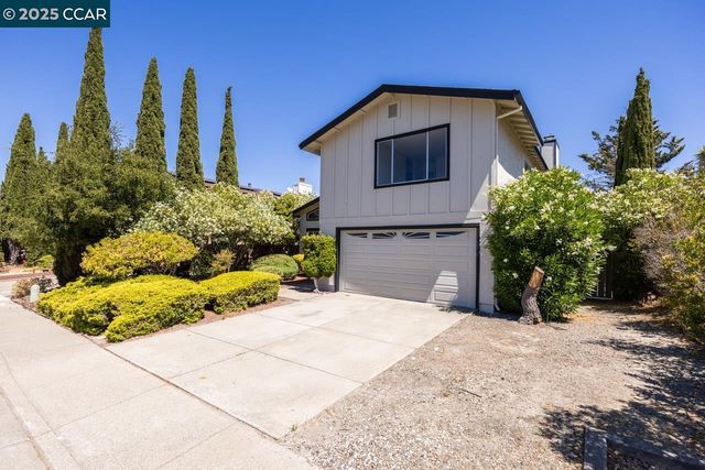 157 Eagle Ct, Hercules, CA 94547