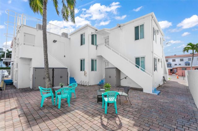 343 Van Buren Street 3, Hollywood, FL 33019