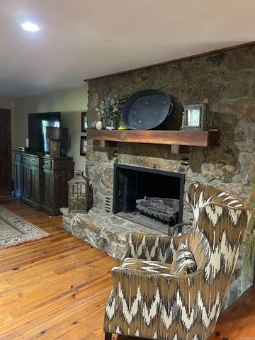 300 S Chinkapin Drive, Pangburn, AR 72121