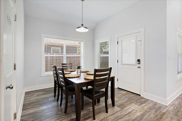1226 W Elm Street, Denison, TX 75020
