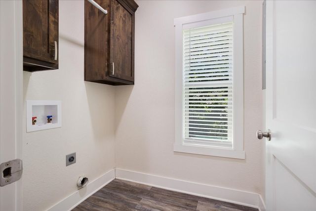 1226 W Elm Street, Denison, TX 75020