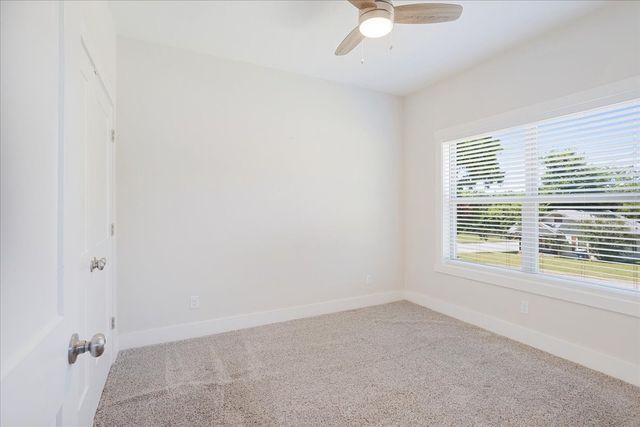 1226 W Elm Street, Denison, TX 75020