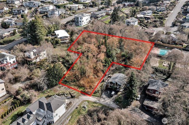 29500 2nd Avenue SW, Federal Way, WA 98023