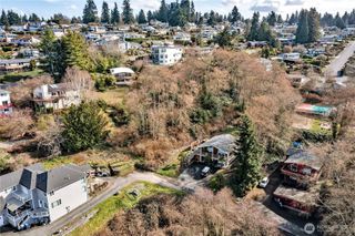 29500 2nd Avenue SW, Federal Way, WA 98023