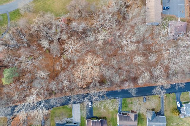 Sandra Street, Ellenville, NY 12428