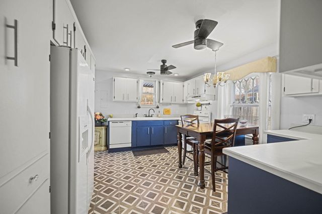 224 Sunset Avenue, Richmond, KY 40475