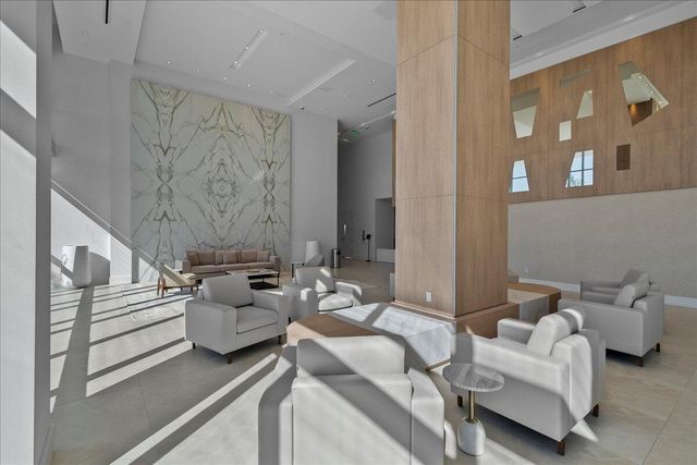 220 Lake Shore Drive 1413, Lake Park, FL 33403