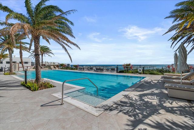 220 Lake Shore Drive 1413, Lake Park, FL 33403