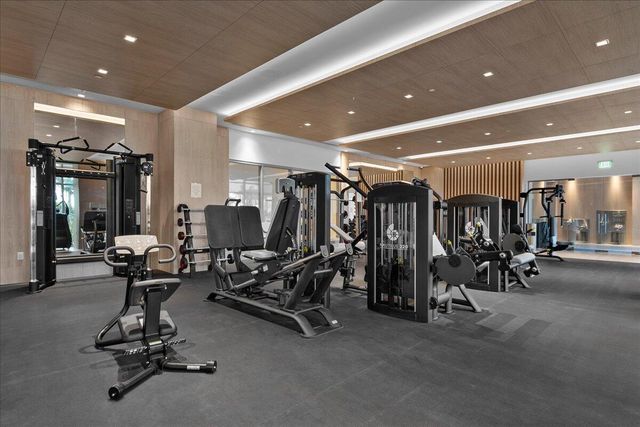 220 Lake Shore Drive 1413, Lake Park, FL 33403