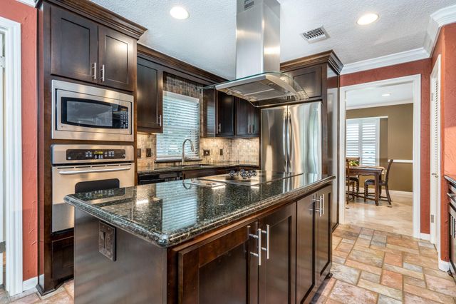 3027 Kismet Lane, Houston, TX 77043