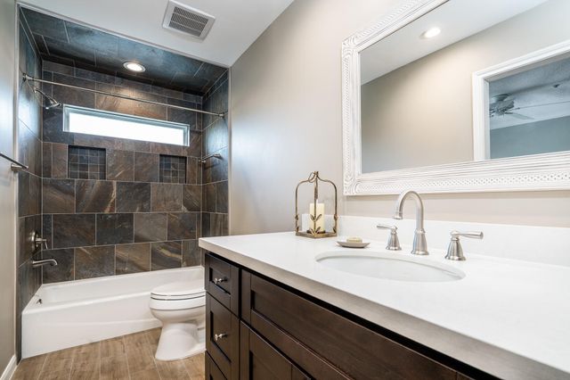 3027 Kismet Lane, Houston, TX 77043