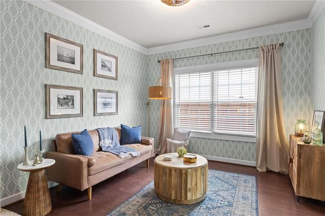 1933 Channing LN, Virginia Beach, VA 23456