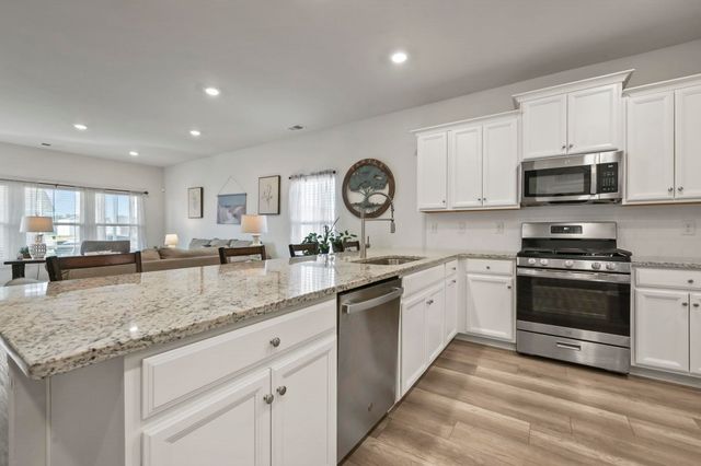 820 Harrison Mill St., Myrtle Beach, SC 29579