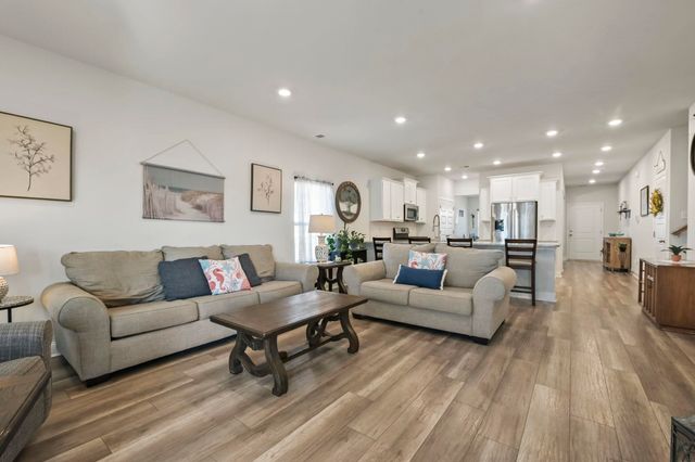 820 Harrison Mill St., Myrtle Beach, SC 29579