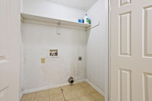 1402 Knight Street, Denton, TX 76205