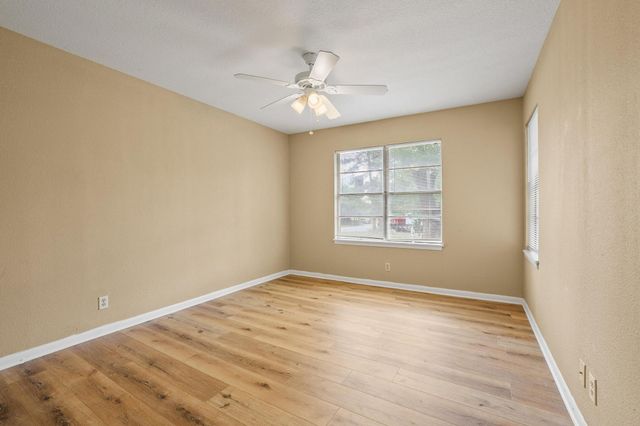 1402 Knight Street, Denton, TX 76205