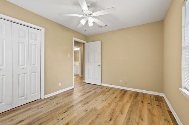 1402 Knight Street, Denton, TX 76205