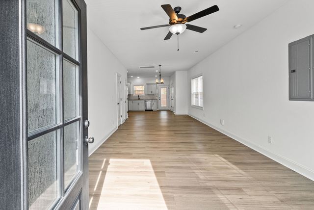 42 Cave Springs Rd, Clarksville, TN 37042