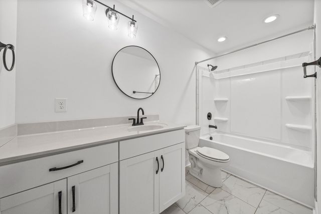 42 Cave Springs Rd, Clarksville, TN 37042