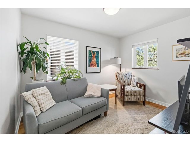 987 Glencoe St, Denver, CO 80220