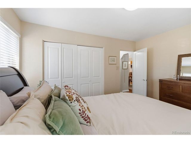 987 Glencoe St, Denver, CO 80220
