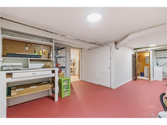 987 Glencoe St, Denver, CO 80220