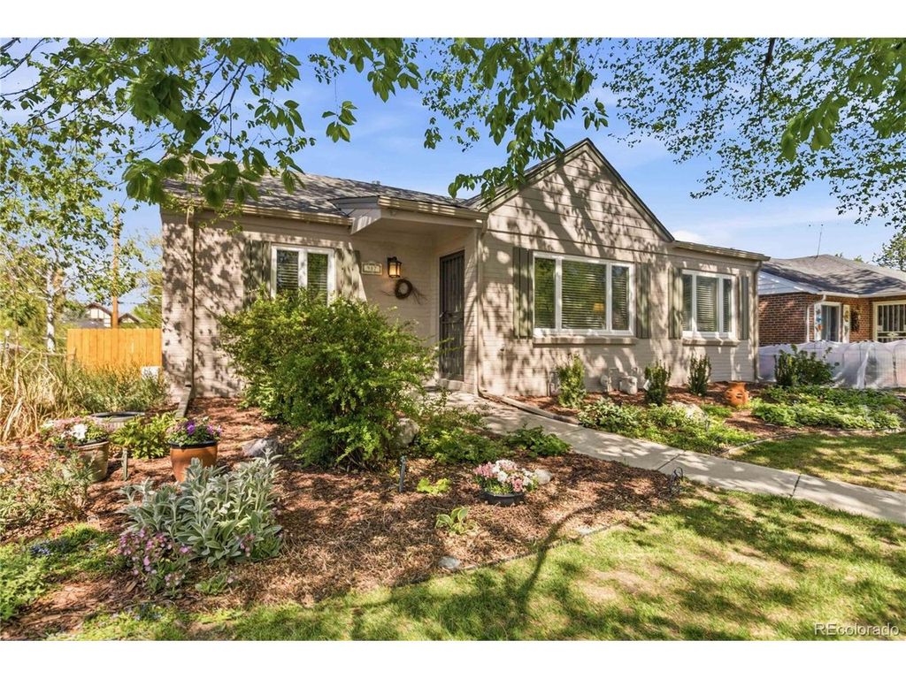 987 Glencoe St, Denver, CO 80220