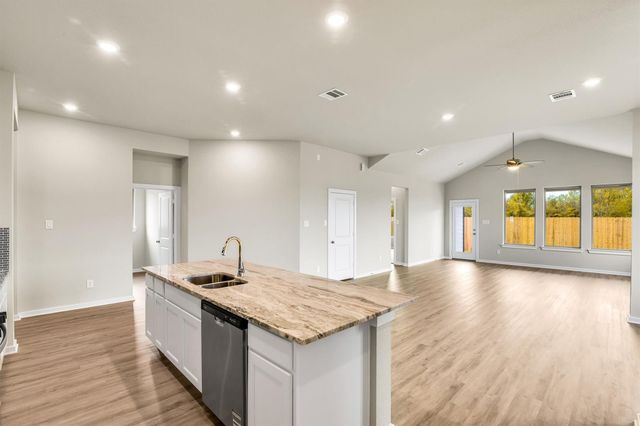 173 Angelina Trail, Dayton, TX 77535