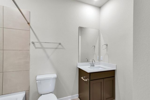 173 Angelina Trail, Dayton, TX 77535