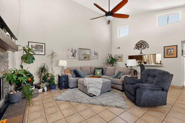 2855 Clark Court, Santa Fe, NM 87507