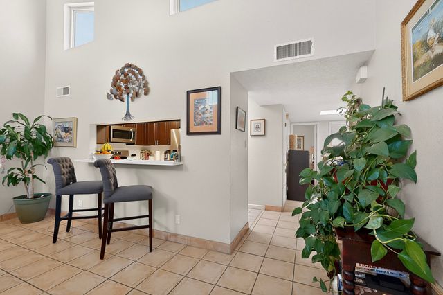 2855 Clark Court, Santa Fe, NM 87507