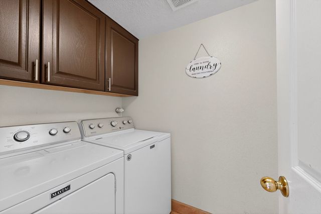 2855 Clark Court, Santa Fe, NM 87507