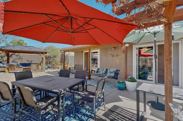 2855 Clark Court, Santa Fe, NM 87507