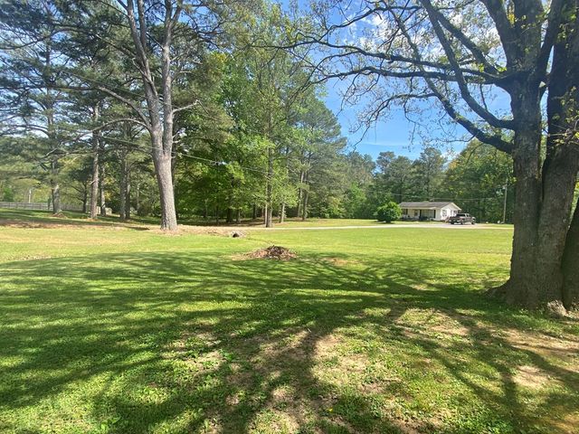166 Hoyt Drive, Rocky Face, GA 30740