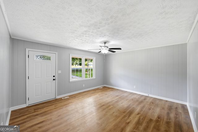 300 Cashtown Road, Aragon, GA 30104