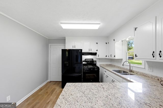 300 Cashtown Road, Aragon, GA 30104