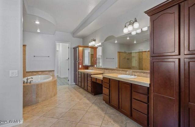 3476 S VALERIE Drive, Chandler, AZ 85286