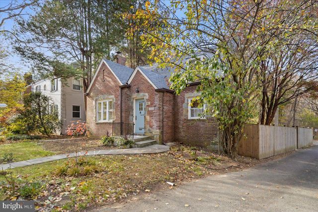 5352 29TH ST NW, Washington, DC 20015