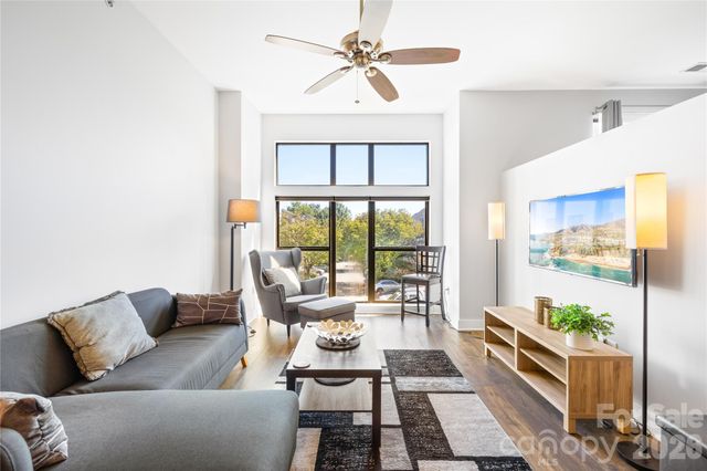 706 N Davidson Street, Charlotte, NC 28202