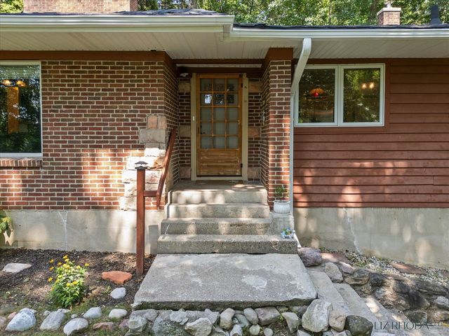 10505 Fulton Street, Lowell, MI 49331