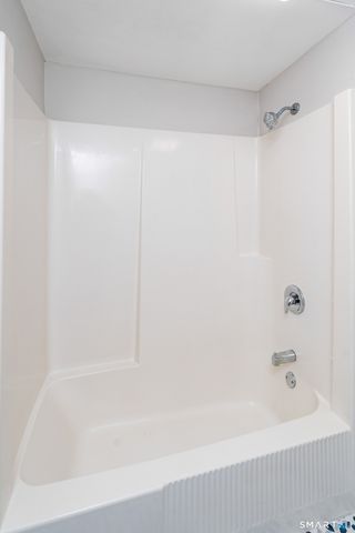 30 South Walnut Street, Plainfield, CT 06387