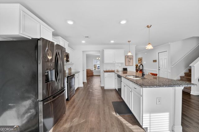 618 Bledsoe Drive, Guyton, GA 31312