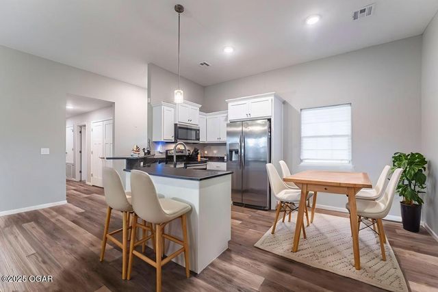 13563 Paisley Road, Neosho, MO 64850