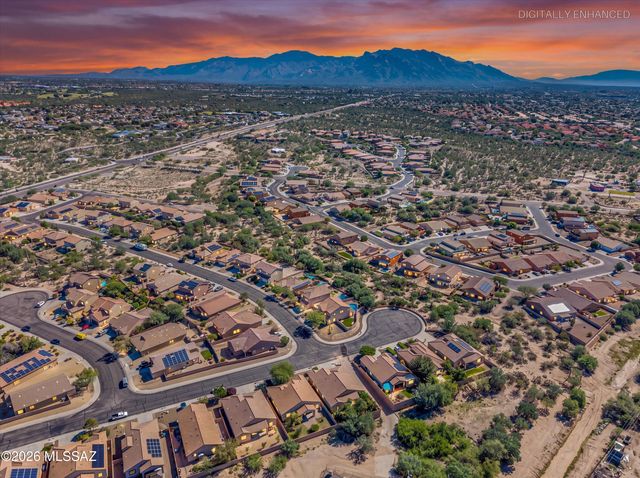 8215 N Willow View Drive, Tucson, AZ 85741