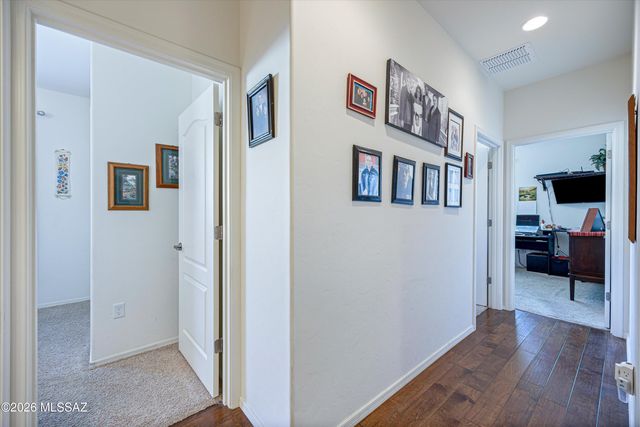 8215 N Willow View Drive, Tucson, AZ 85741