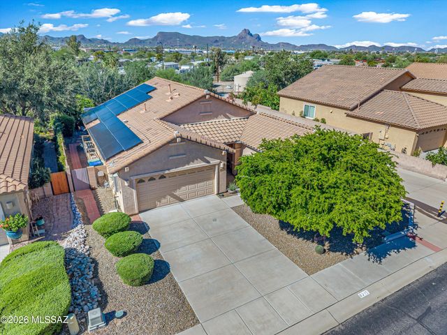 8215 N Willow View Drive, Tucson, AZ 85741