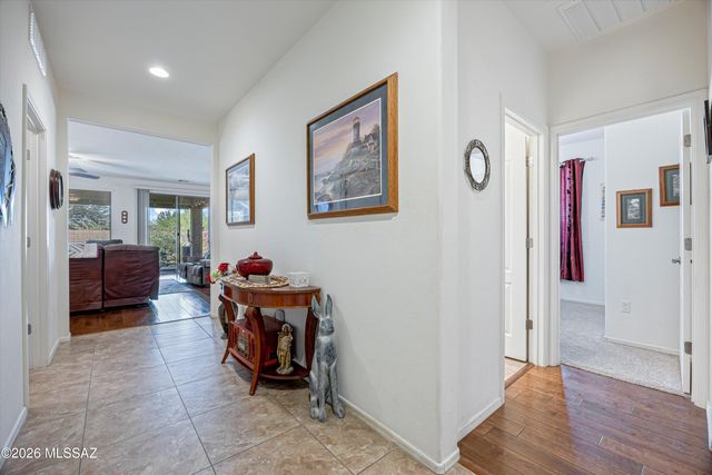 8215 N Willow View Drive, Tucson, AZ 85741