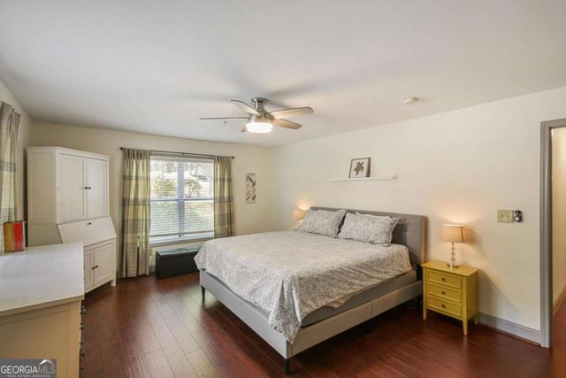 1002 Madison Lane SE, Smyrna, GA 30080