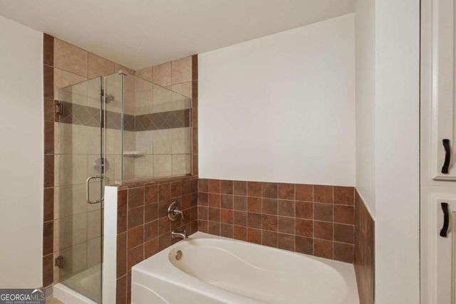 1002 Madison Lane SE, Smyrna, GA 30080